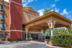 Отель Comfort Suites Fort Pierce I-95  Форт Пирс